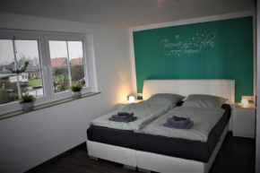 NEU! Ferienhaus Conny mit Badesteg und Ruderboot